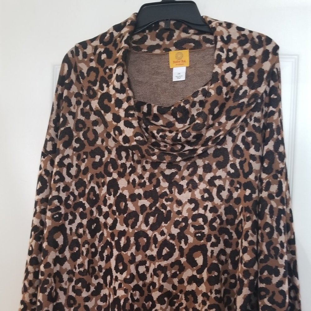 Ruby Road Women Animal Print Top.  Size 2X